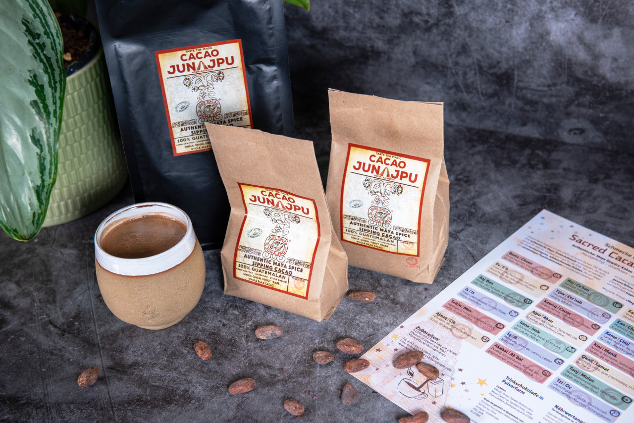JUNAJPU Sacred Cacao * Guatemala